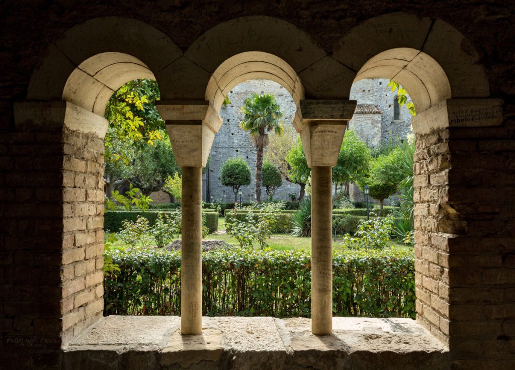 L' Abbazia di San Giovanni in Venere 3 - Hotel Vasto Marina san giovanni in venere il chiostro fossacesia-hotel-vasto-marina